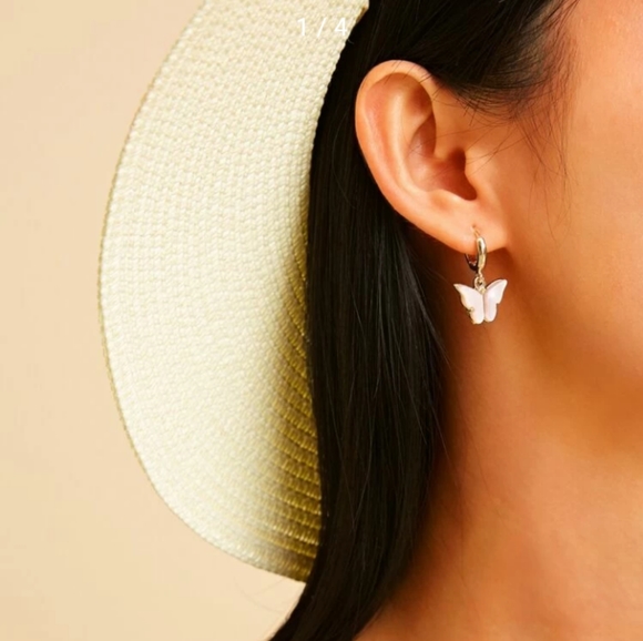 BUTTERFLY New Dainty Drop Pendant Huggie Style Pirced Ear Earrings - Picture 11 of 13